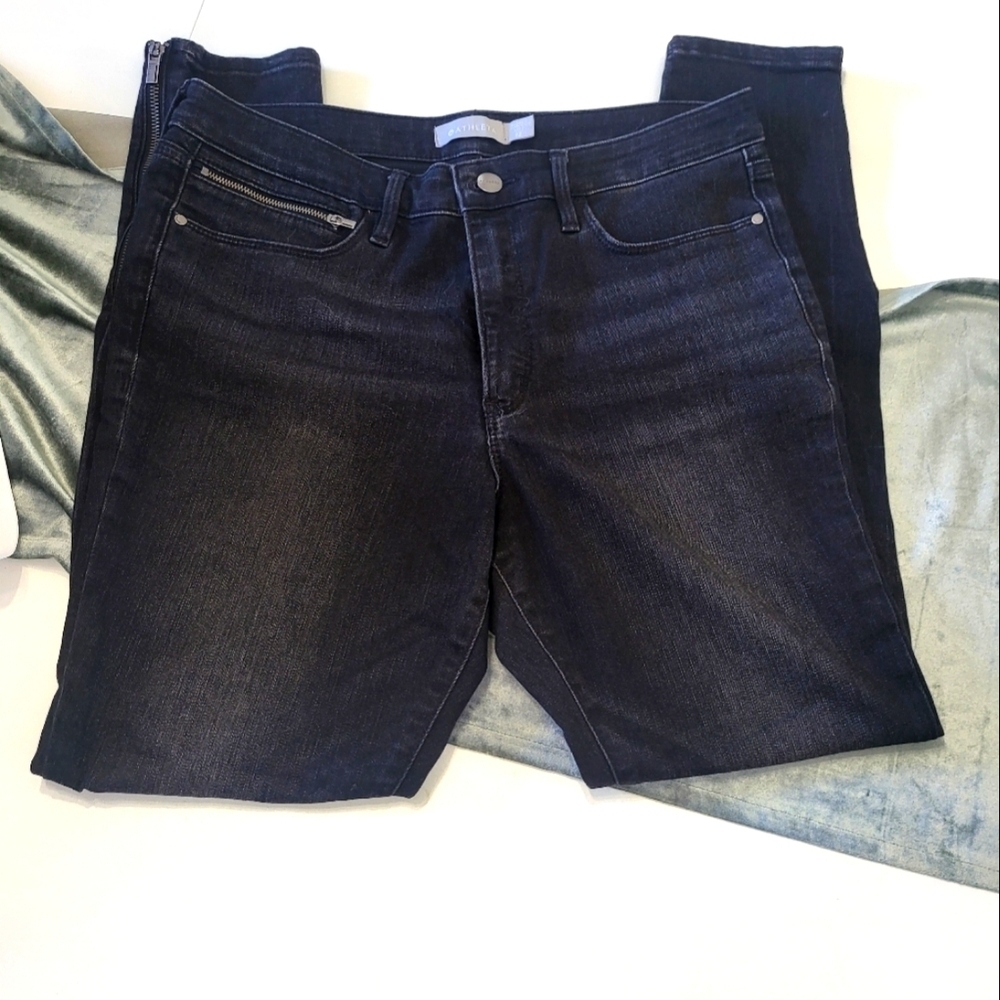 Athleta High Rise Black Wash Jeans Denim zipper hem